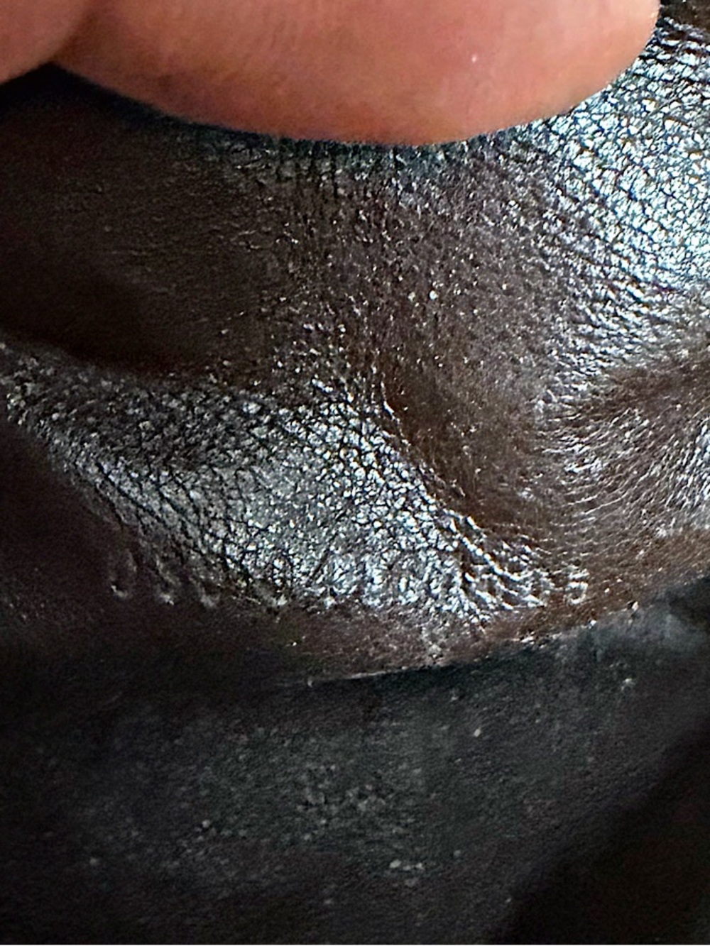 Authentic Gucci Monogram GG Pillbox - Picture 6 of 6